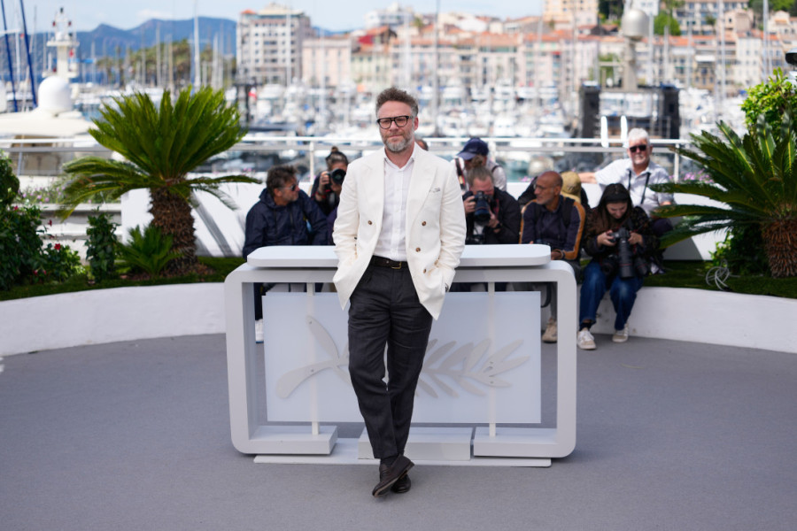 Set Rogen u suzama na Kanskom festivalu: Dirljiva premijera njegovog filma o Alchajmerovoj bolesti (VIDEO)