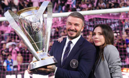 Bekam je milijarder! Legendarni Englez prvi sportista iz Velike Britanije koji je probio magičnu granicu!