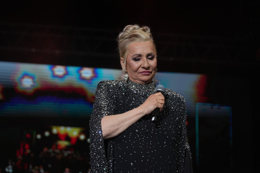 Zmijančeva o zdravlju, tik pred drugi koncert u Areni! Evo i ko je od kolega nije zvao da joj čestita veliki jubilej
