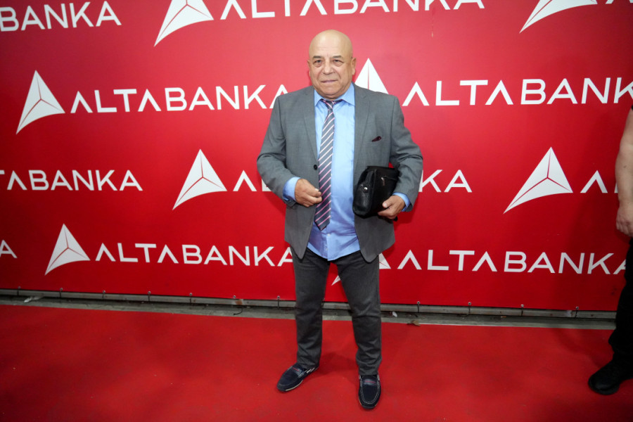 Poznati na drugom koncertu Vesne Zmijanac u Areni! Hasan Dudić: Niko ne zna da sam imao blaži moždani udar!