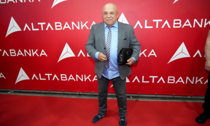 Poznati na drugom koncertu Vesne Zmijanac u Areni! Hasan Dudić: Niko ne zna da sam imao blaži moždani udar!