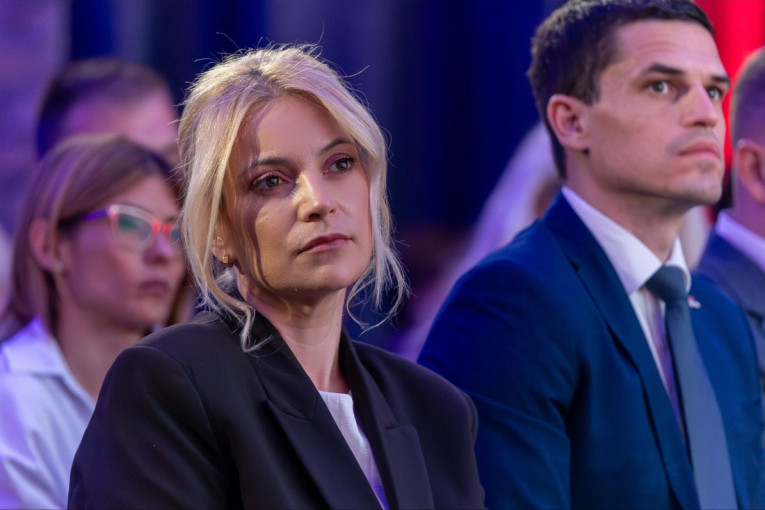 "Poro­dica je temelj stabilne i snažne Srbije": Održan panel povodom Međunarodnog dana porodice