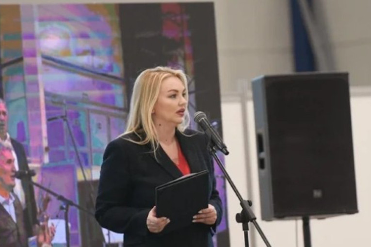 Stambeno rešenje za više od 500 interno raseljenih porodica! Stanisavljević: Očuvanje identiteta i zajedništva ostaje trajna obaveza