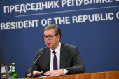 Obraćanje predsednika Vučića: Telo Nešovića i dalje nije pronađeno, čitave jedinice ga traže! Molim da se ne prenose nepotvrđene informacije