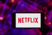Netfliks u Beogradu snima film o veštačkoj inteligenciji: U glavnoj ulozi slavna holivudska glumica (FOTO)