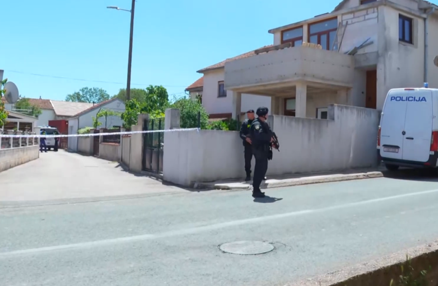 Specijalci love ubicu! Maturant dostavljao picu pa izrešetan na kućnom pragu