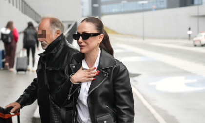 Emina došla u Beograd! Evo kojim povodom (FOTO)