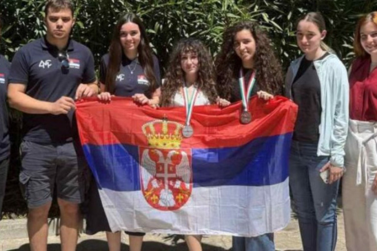 Srbiji na ponos: Učenice iz Srbije osvojile srebro i bronzu na Evropskoj olimpijadi iz informatike