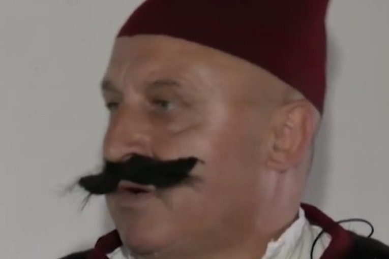"Gazda Rista" postao hit na mrežama: Nesvakidašnji vodič iz Pirota oduševio turiste
