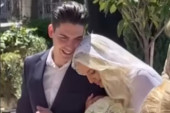 Emotivan trenutak Sare Reljić sa bratom na venčanju! Evo šta radi Filip danas i kako izgleda (VIDEO)