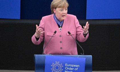Angela Merkel predložila strategiju za Rusiju: Nije dobro da samo Tramp ima kontakt s njiim, ne treba potcenjivati Putina