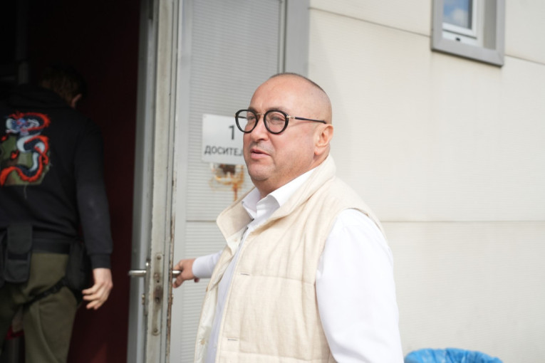 "Ceo život bežim od pasa, a ujede me čovek!" Đani se oglasio o incidentu: Bio sam sav krvav!
