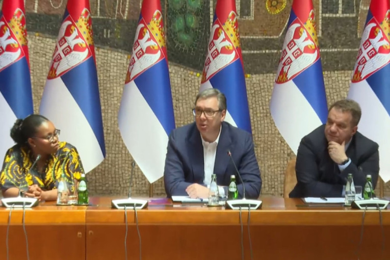 Obeležavanje 15. godišnjice programa Svet u Srbiji, prisustvuje Vučić: Hvala vam što volite Srbiju i sebe vidite u Srbiji (VIDEO)