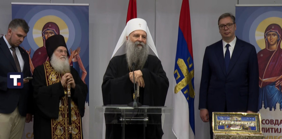 Pojas Presvete Bogorodice stigao u Beograd, dočekali ga patrijarh i predsednik: Za Srbiju je ovo velika čast! (FOTO/VIDEO)