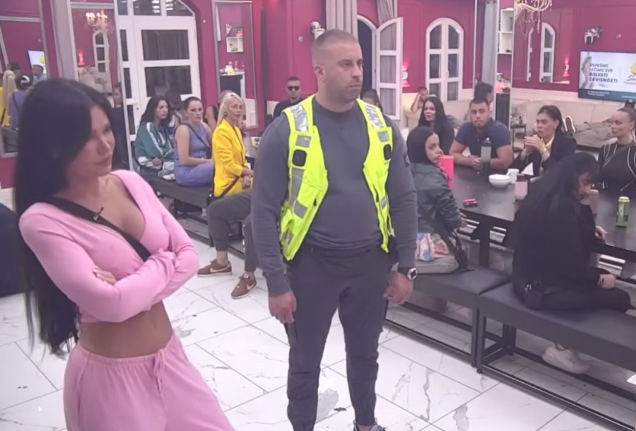 "Dečko joj je bio gej" Asmin udario na Staniju, ona plače: Nakazo, lažeš!