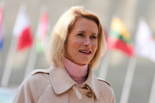 "Sertifikovana egzistencijalna pretnja": Kaja Kalas dobila neobičan poklon od evropskog poslanika (FOTO)
