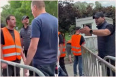 Blokaderka krenula da udara na decu! Haos u Pionirskom parku! (VIDEO)
