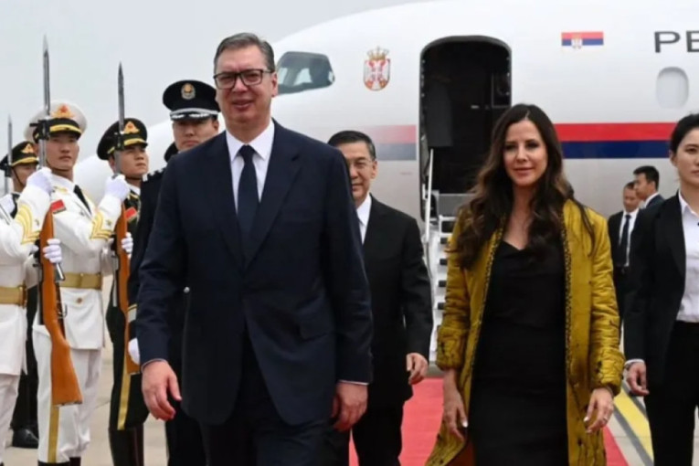 "Sleteo sam u Peking sa osećajem velike odgovornosti" Vučić: Imaću priliku da razgovaram sa predsednikom Si Đinpingom