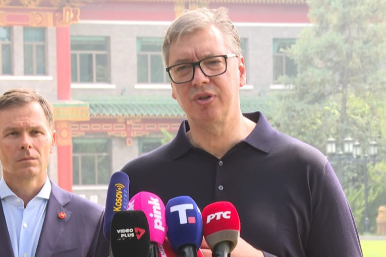 Istorijska poseta Vučića Kini! Predsednik na Kineskom zidu poručio: "Oduševljen sam vašom istorijom, kulturom i običajima"