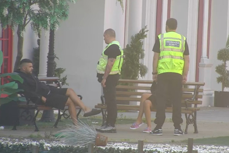 "Nikad nećeš biti Stanija" Asmin nemilosrdno udario na Maju, dotrčalo i obezbeđenje: Ti si uništena i spaljena devojka