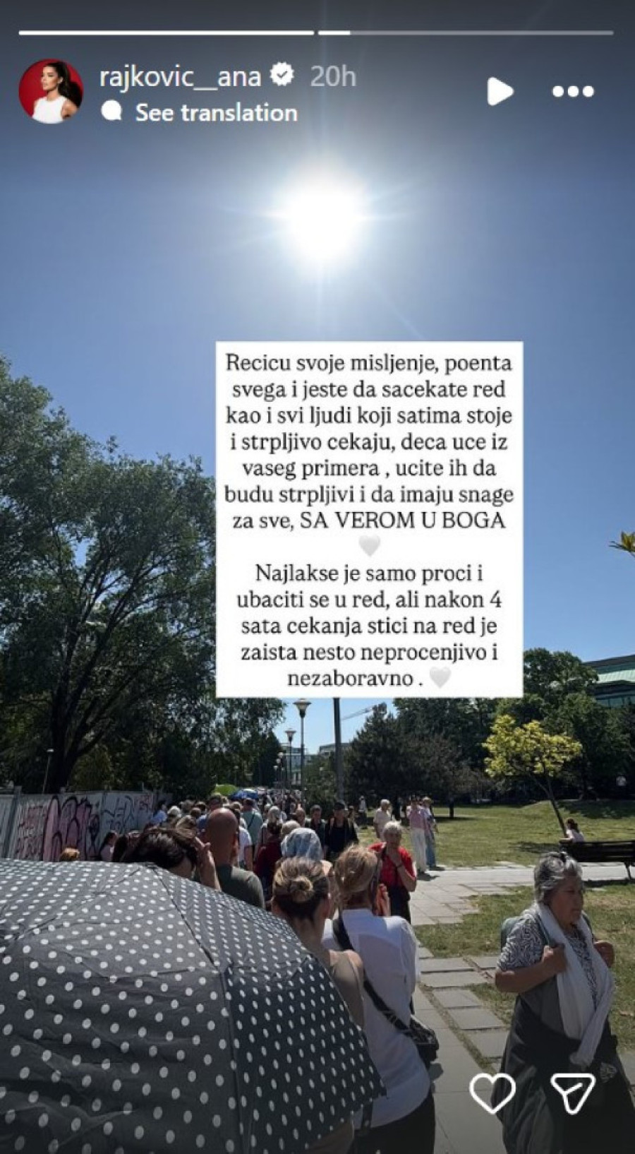 "Ponosna sam!" Unuci Snežane Đurišić se poklonili Časnom pojasu Presvete Bogorodice (FOTO)