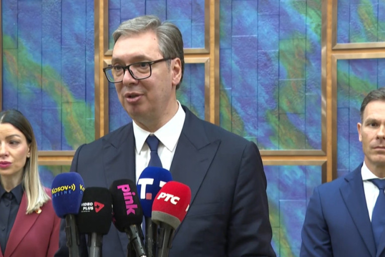 Vučić: Protest na Slaviji besmislen, pozivam na dijalog