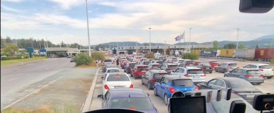 Vozači, oprez na izlazu iz Srbije: Na jednom prelazu čeka se duže nego što mislite