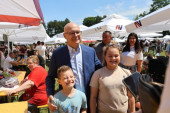 Miloš Vučević poslao lepe slike: Ovo je porodica, ovo je naš narod (FOTO)