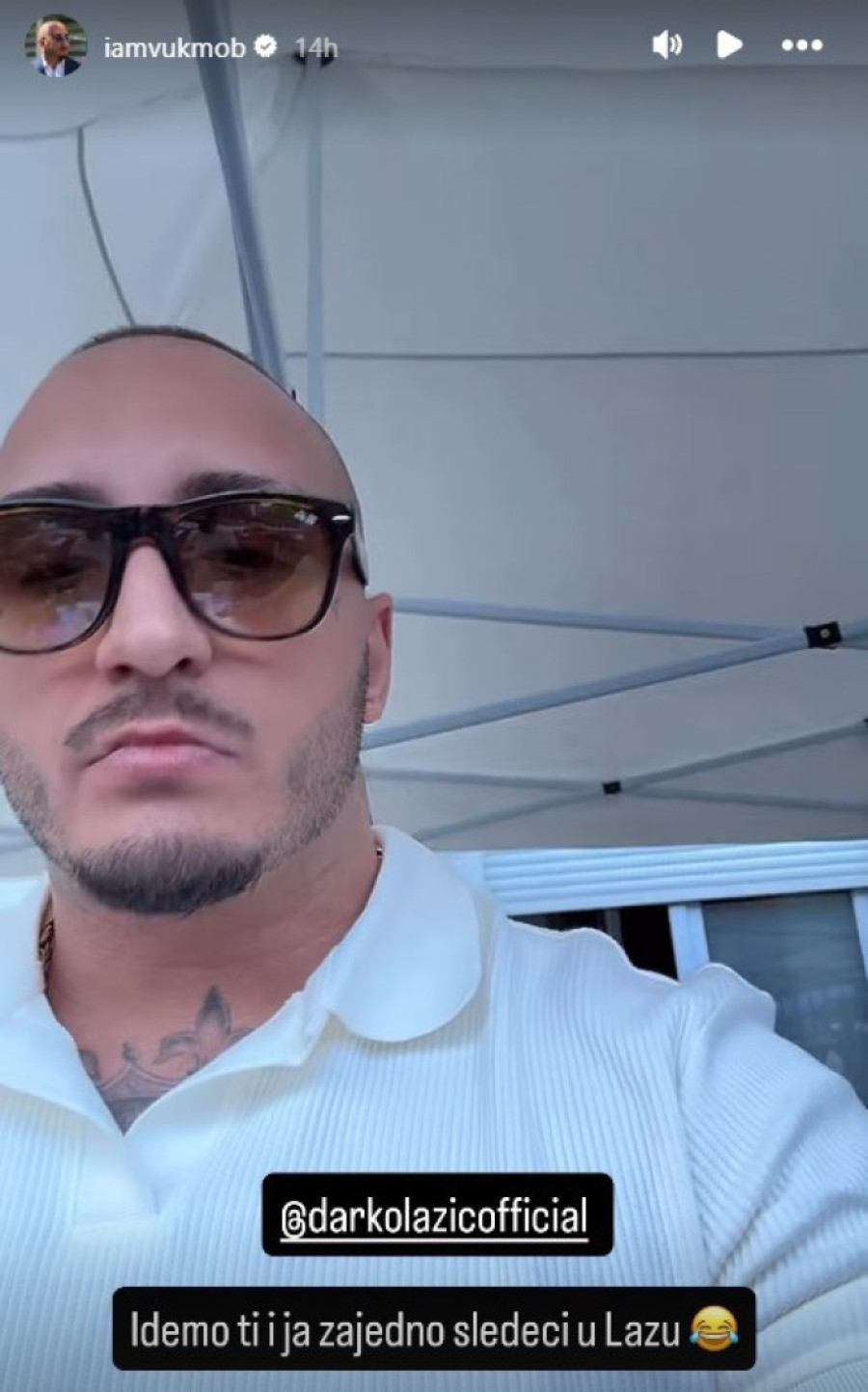 "Specijalan pozdrav za Slobu Vasića, Minu Kostić i celo F odeljenje u Lazi" Vuk Mob opet šokira izjavom!