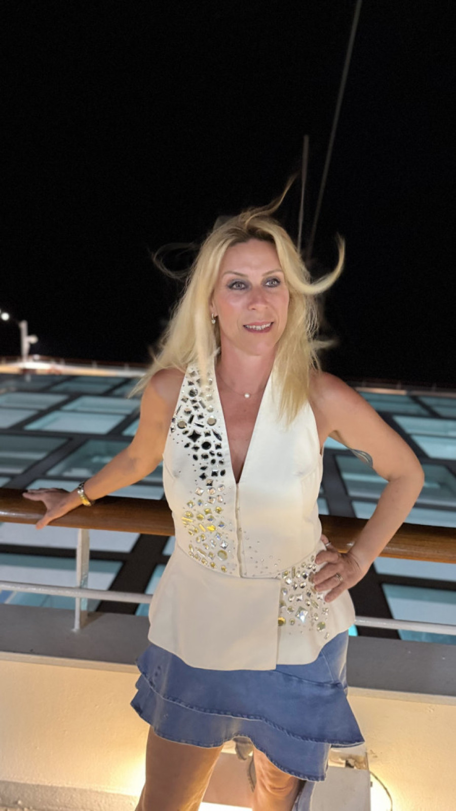 "Mutni tipovi su oduvek bili oko estrade" Manuela Tvins raskrinkala pevače: Slava i novac su ih promenili