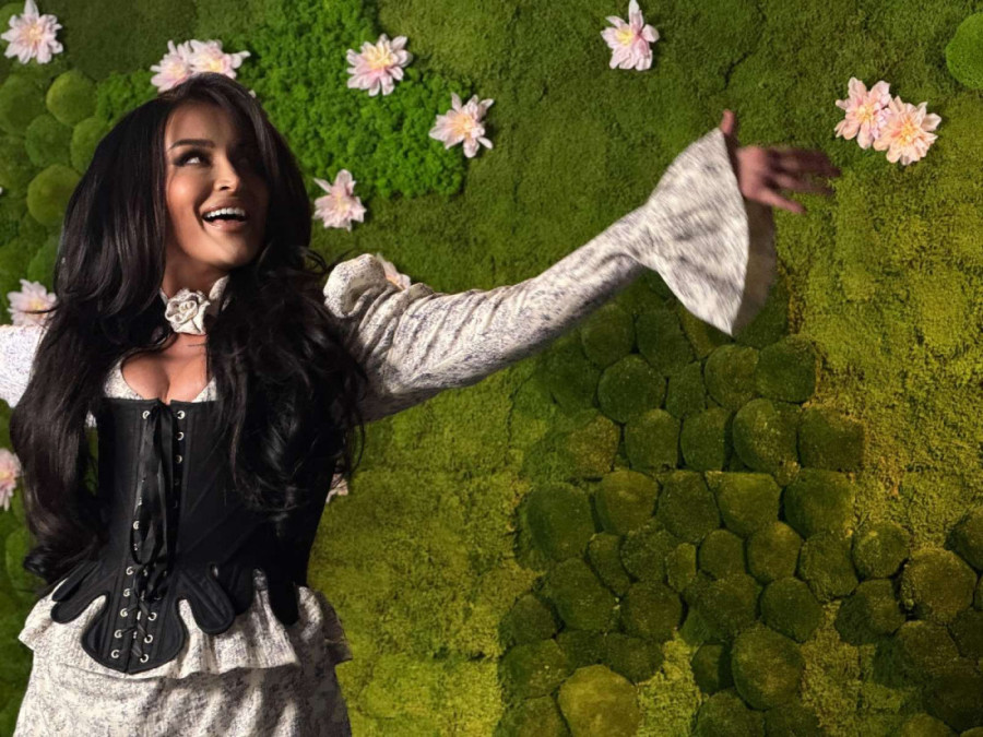 Neviđena transformacija Andreane Čekić: Pevačica postala voditeljka!