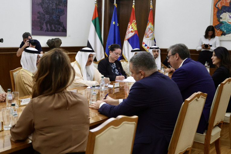 Vučić se sastao sa predsednikom Federalnog nacionalnog saveta UAE! (FOTO/VIDEO)
