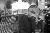 Popularna influenserka pronađena mrtva u svom stanu! Njen otac potvrdio tragičnu vest