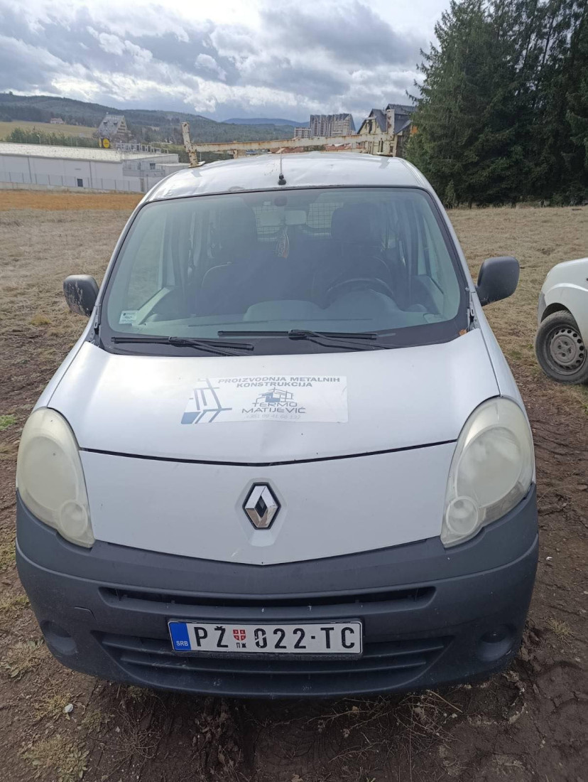 Traži se Ivan iz Požege: Juče otišao da opere auto i nestao bez traga, porodica moli za pomoć