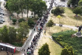 Beograd ovo ne pamti: Redovi duži od pet kilometara zbog velike svetinje, na celivanje se čeka i po 15 sati