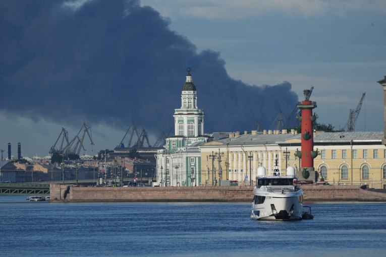 Ukrajina napala najveći ruski naftni terminal na Baltičkom moru (FOTO/VIDEO)