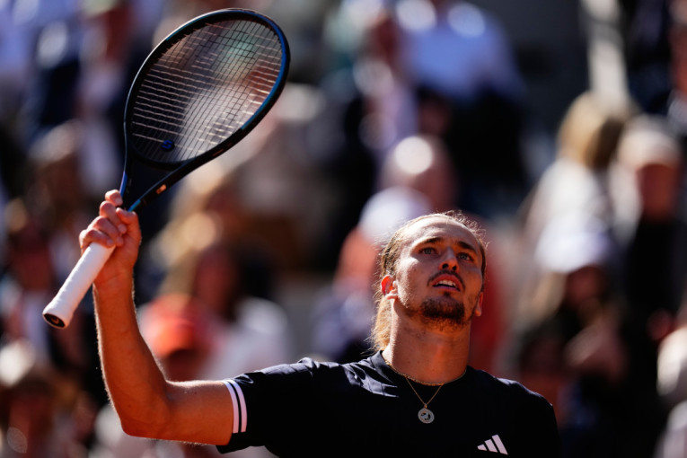 Zverev je u finalu! Rolan Garos dobija "šampiona debitanta"