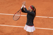 Samo to fali srpskom tenisu: Aleksandra Krunić u finalu Rolan Garosa ne igra samo za sebe!