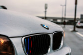 Deluju bezazleno, ali nisu: Ove fleke polako uništavaju lak automobila