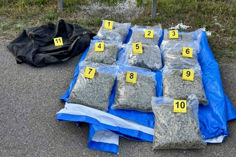 Pali u Beogradu na vodi! Crnogorci krili skoro kilogram kokaina u stanu, munjevit odgovor policije!