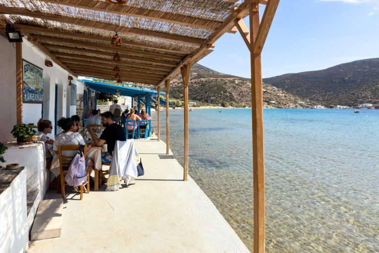 Daleko od masovnog turizma i poznatih ruta: "Ostrvo kuvara" nudi vrhunski odmor, tradiciju i nezaboravne ukuse Mediterana (FOTO)