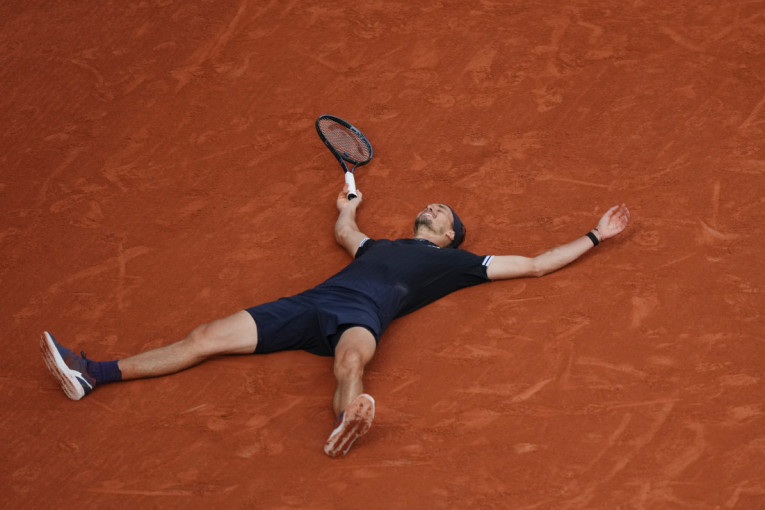 Konačno! Zverev osvojio prvi Grend slem trofej (FOTO)