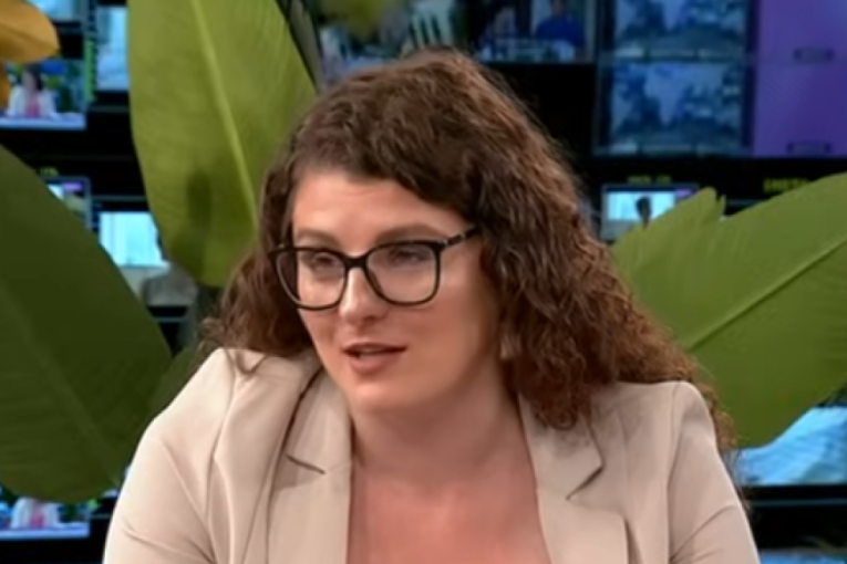 Blokaderski papa nastavlja prljavu kampanju protiv Srbije (VIDEO)