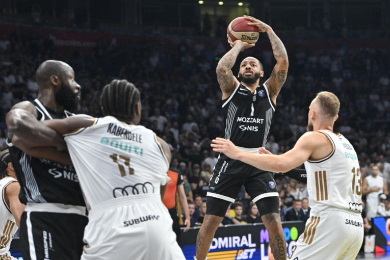 Partizan - Dubai: Parni valjak dominira na startu!