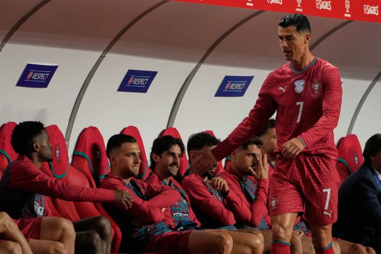 Sramota je što Ronaldo učestvuje na Mundijalu, frajer jedva hoda: Žestoke kritike na račun CR7 došle iz TV studija