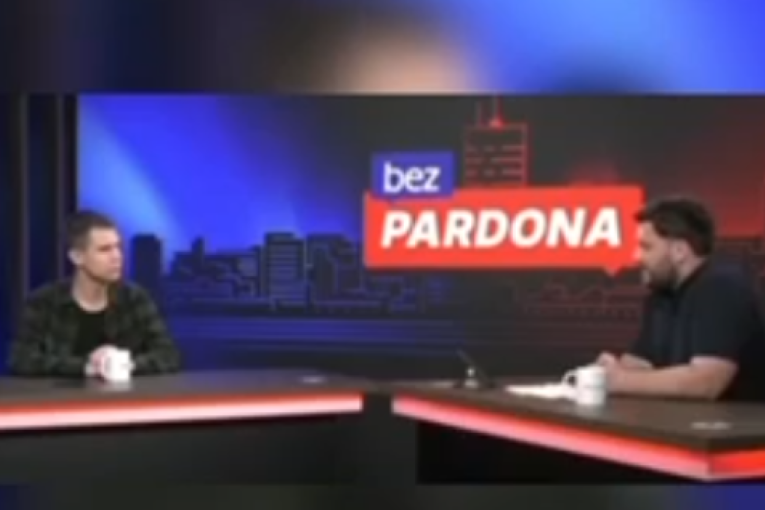 Blokader Mihailo udario na saborce: Četiri strane u sukobu, rat se razbuktao (VIDEO)