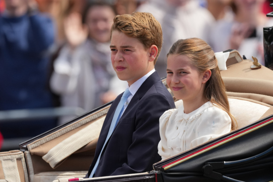 Britanija slavi rođendan kralja Čarlsa: Uz monarha i unuci u centru pažnje (FOTO)