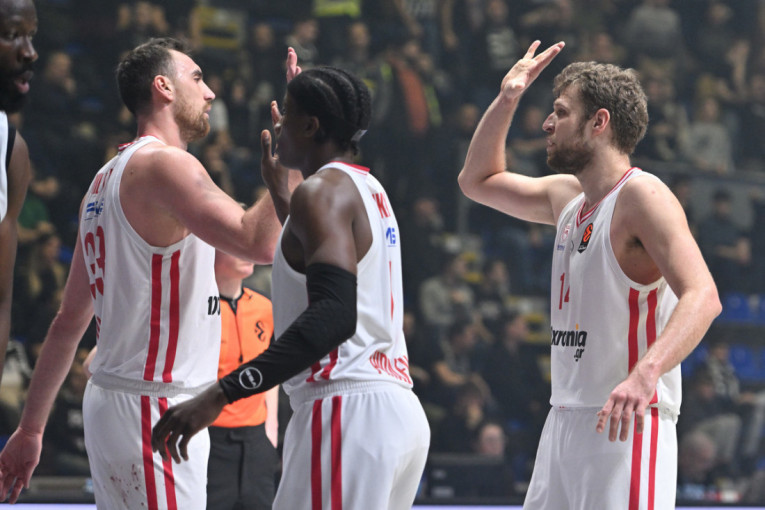 Olimpijakos vlada i Grčkom: Crveno-beli u napetoj majstorici pobedili i najvećeg rivala