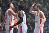 Olimpijakos vlada i Grčkom: Crveno-beli u napetoj majstorici pobedili i najvećeg rivala
