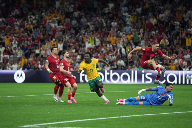 Turci dobili žestok šamar, Australija držala fudbalski čas!